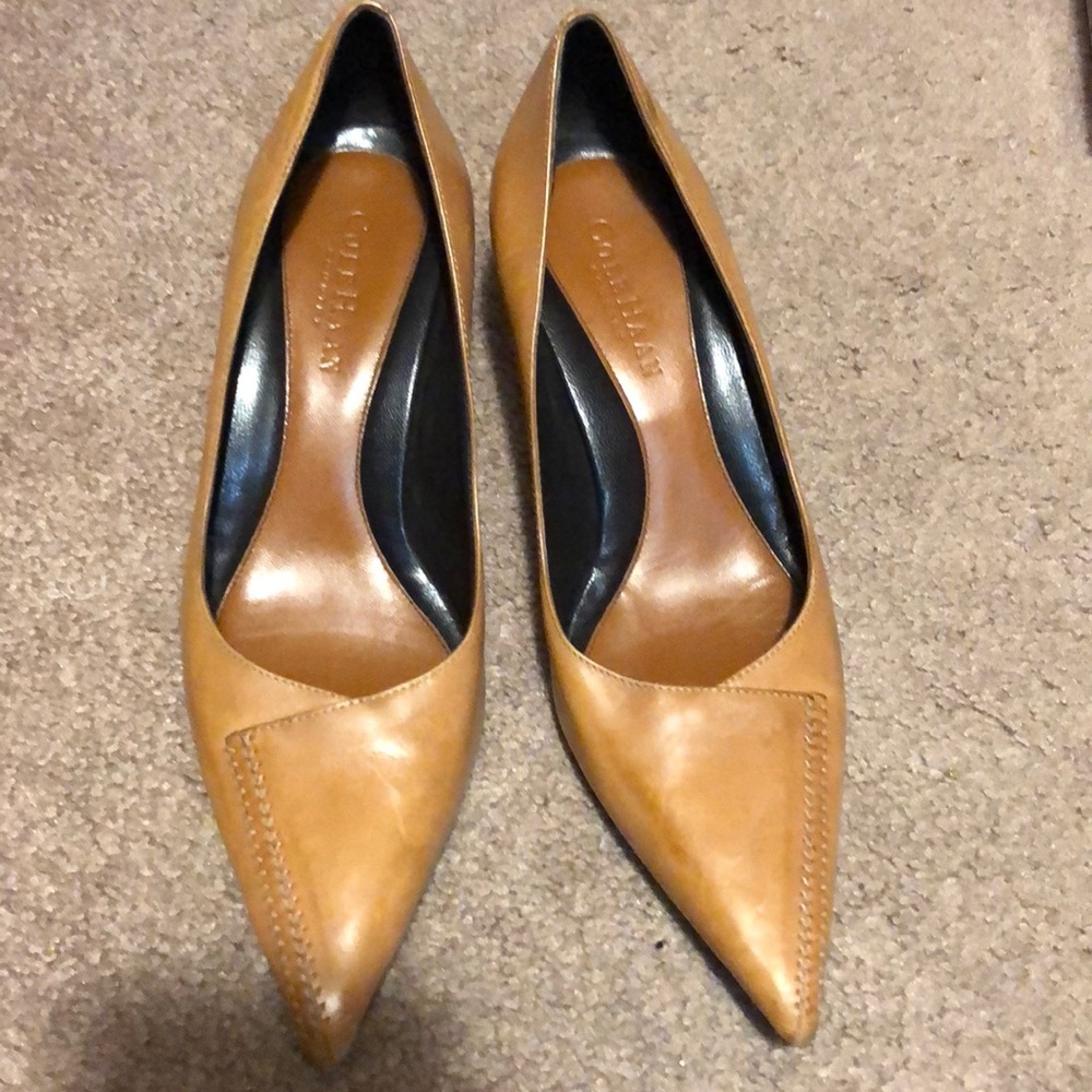 Camel pumps